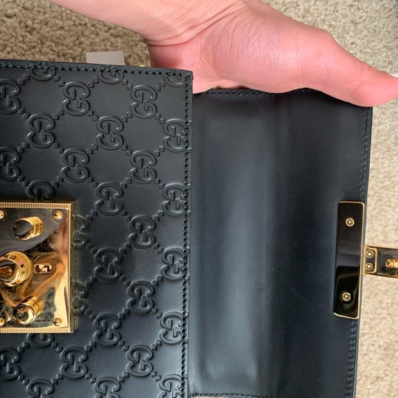 Authentic gucci bag... - Picture 7 of 8